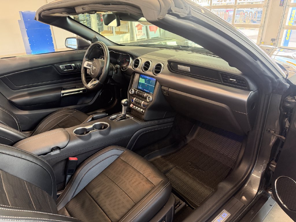 Certified 2019 Ford Mustang GT Premium w/ Equipment Group 401A RWD image 21
