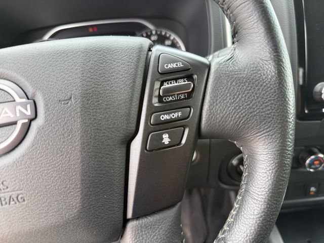 Used 2022 Nissan Frontier SV w/ Technology Package AWD/4WD image 24