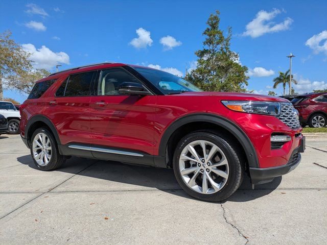 Certified 2022 Ford Explorer Platinum w/ Equipment Group 601A image 7