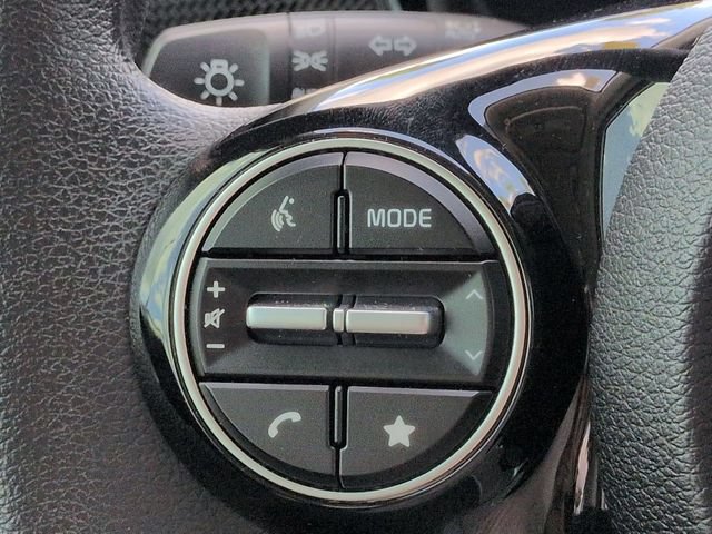 Used 2025 Kia Soul S FWD image 24