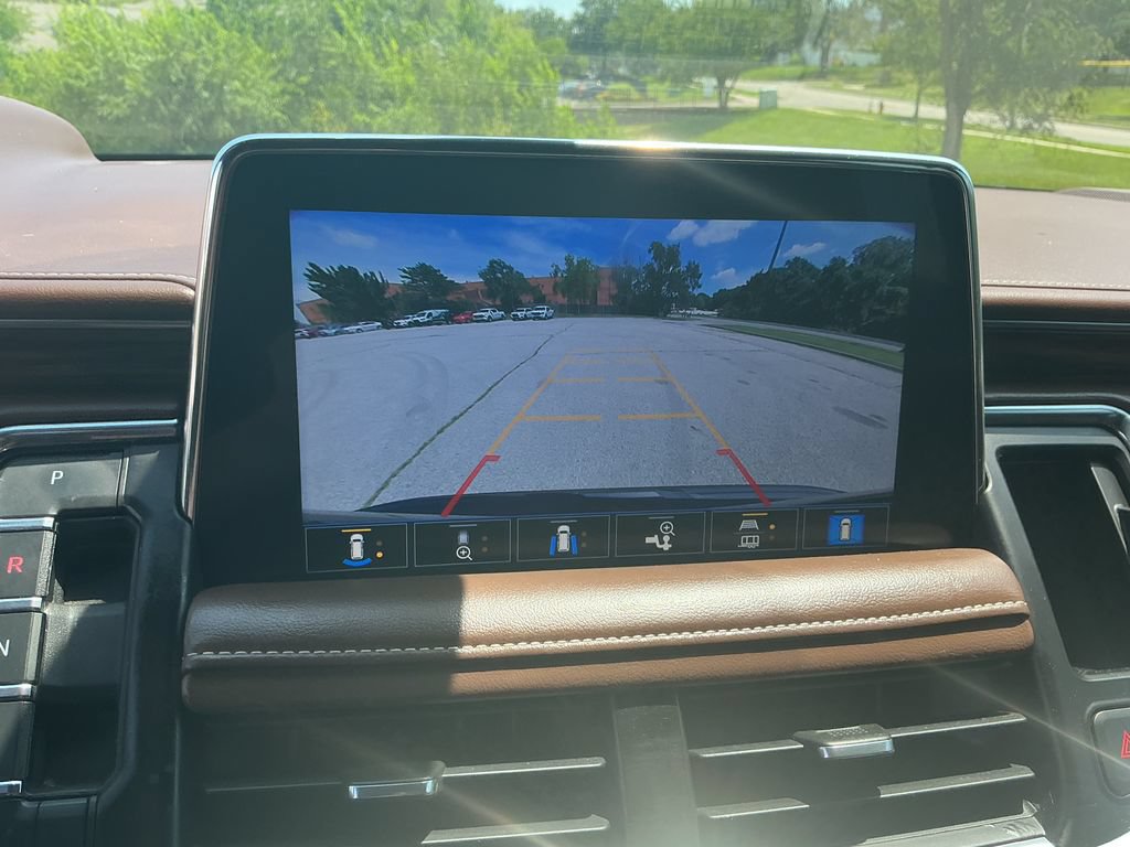 Used 2021 Chevrolet Tahoe High Country RWD image 24