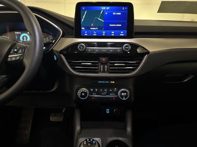 Certified 2020 Ford Escape SE FWD image 17