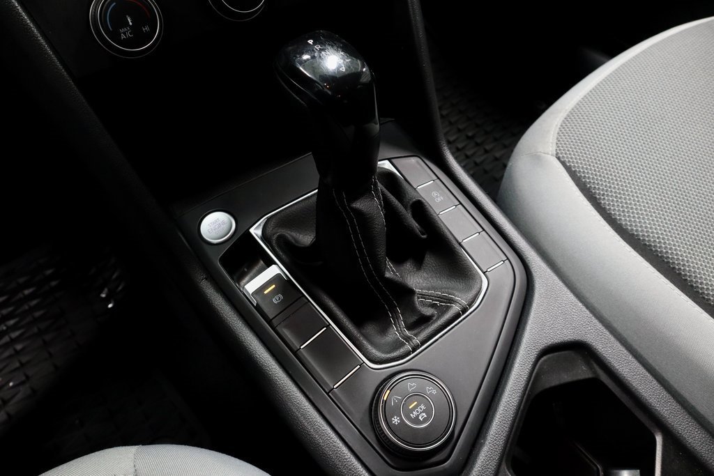 Used 2022 Volkswagen Taos S image 34