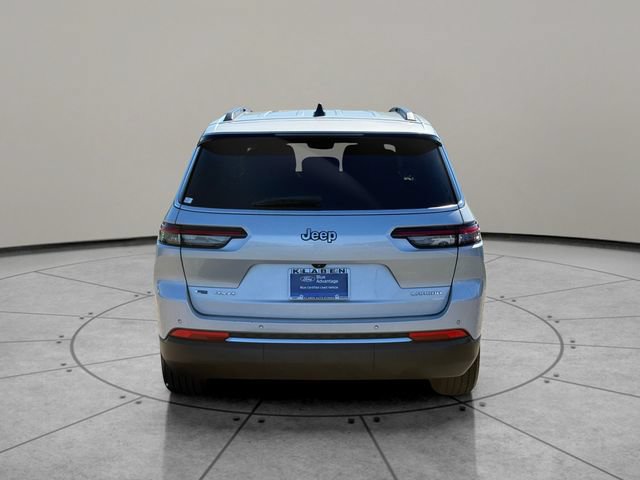 Used 2022 Jeep Grand Cherokee L Laredo w/ Luxury Tech Group I AWD/4WD image 9