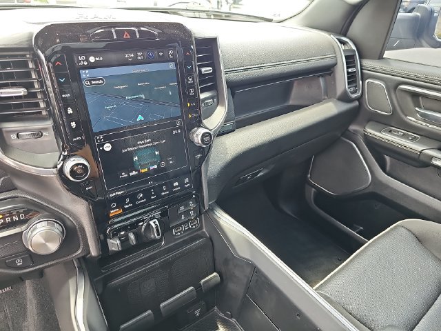 Used 2023 RAM 1500 Laramie RWD image 23