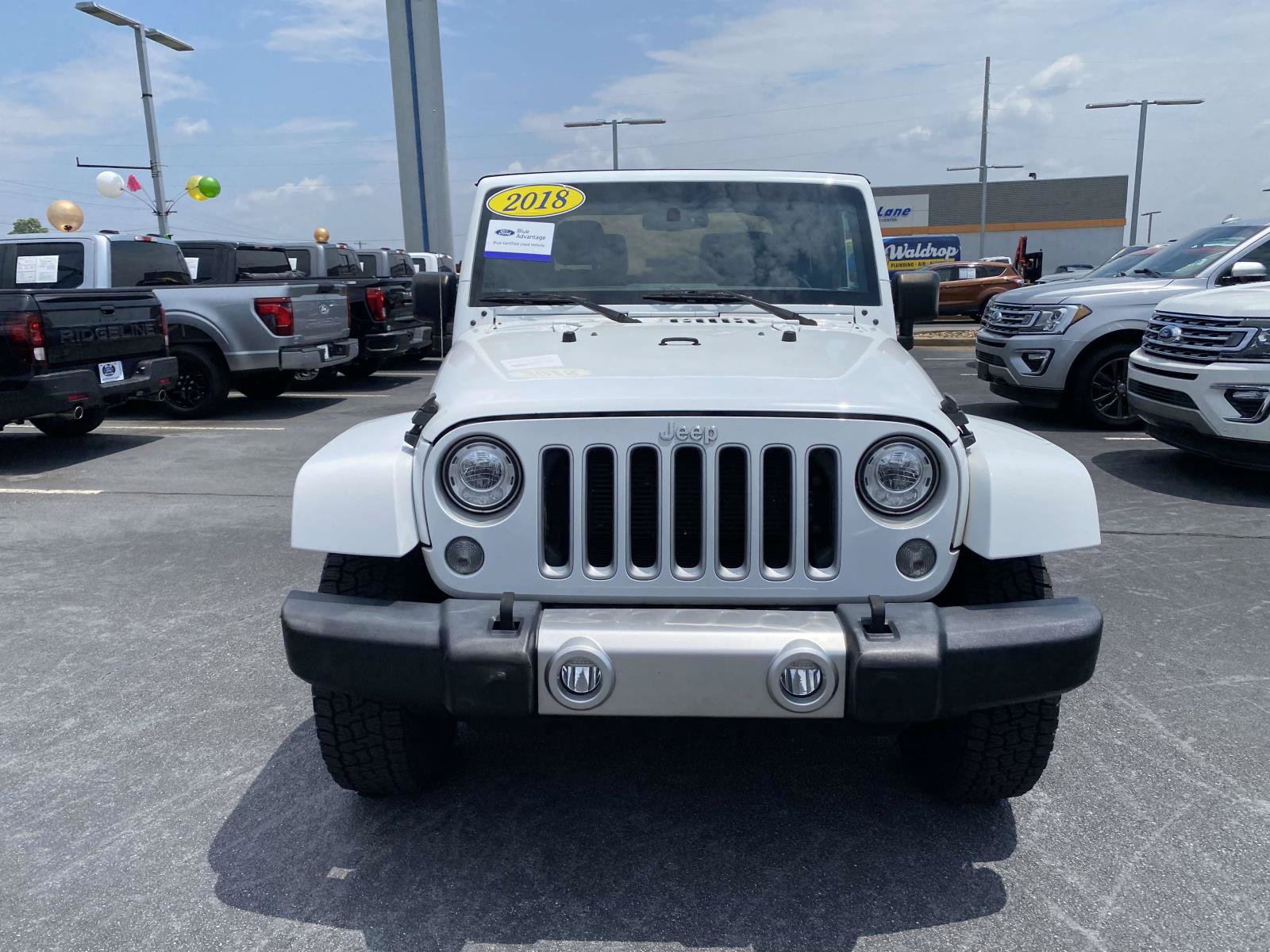 Used 2018 Jeep Wrangler Sahara w/ Connectivity Group AWD/4WD video 2