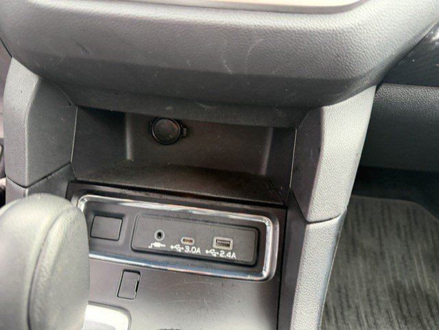 Used 2025 Subaru Ascent Premium AWD/4WD image 21