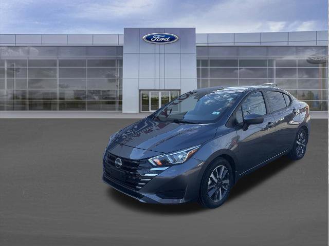 Used 2024 Nissan Versa SV w/ Trunk Package