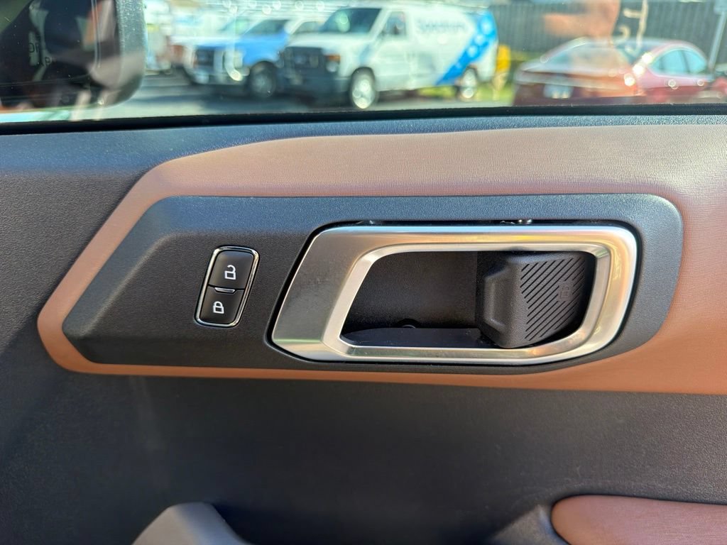 Certified 2023 Ford Bronco Outer Banks AWD/4WD image 40