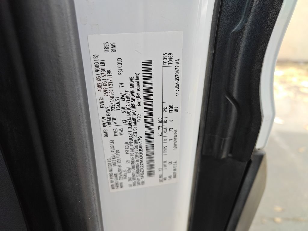Certified 2019 Ford Transit 350 XLT RWD image 11
