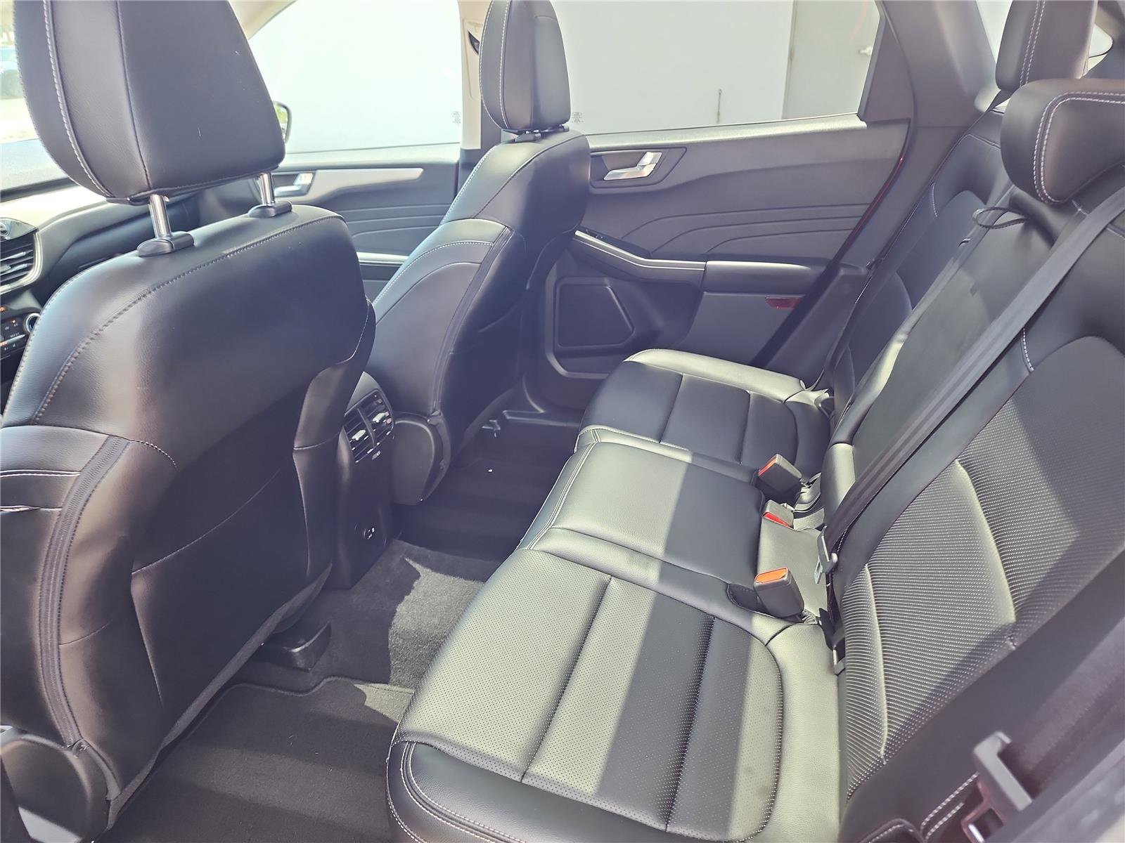 Certified 2022 Ford Escape SEL FWD image 21