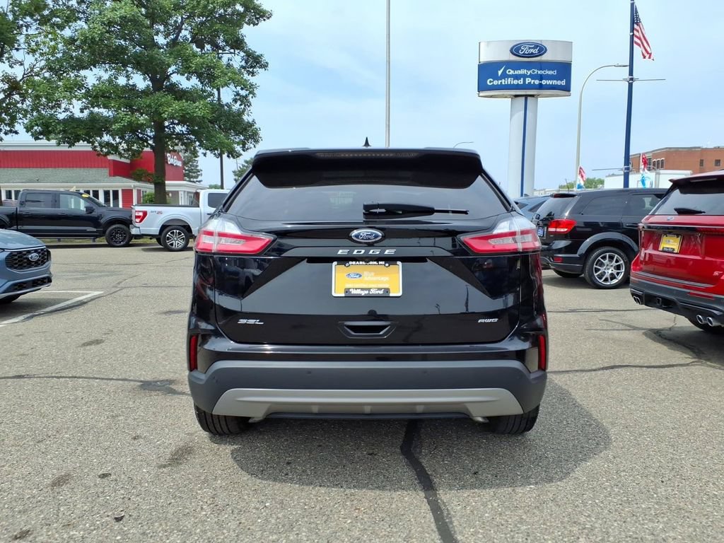 Certified 2023 Ford Edge SEL w/ Convenience Package AWD/4WD image 7