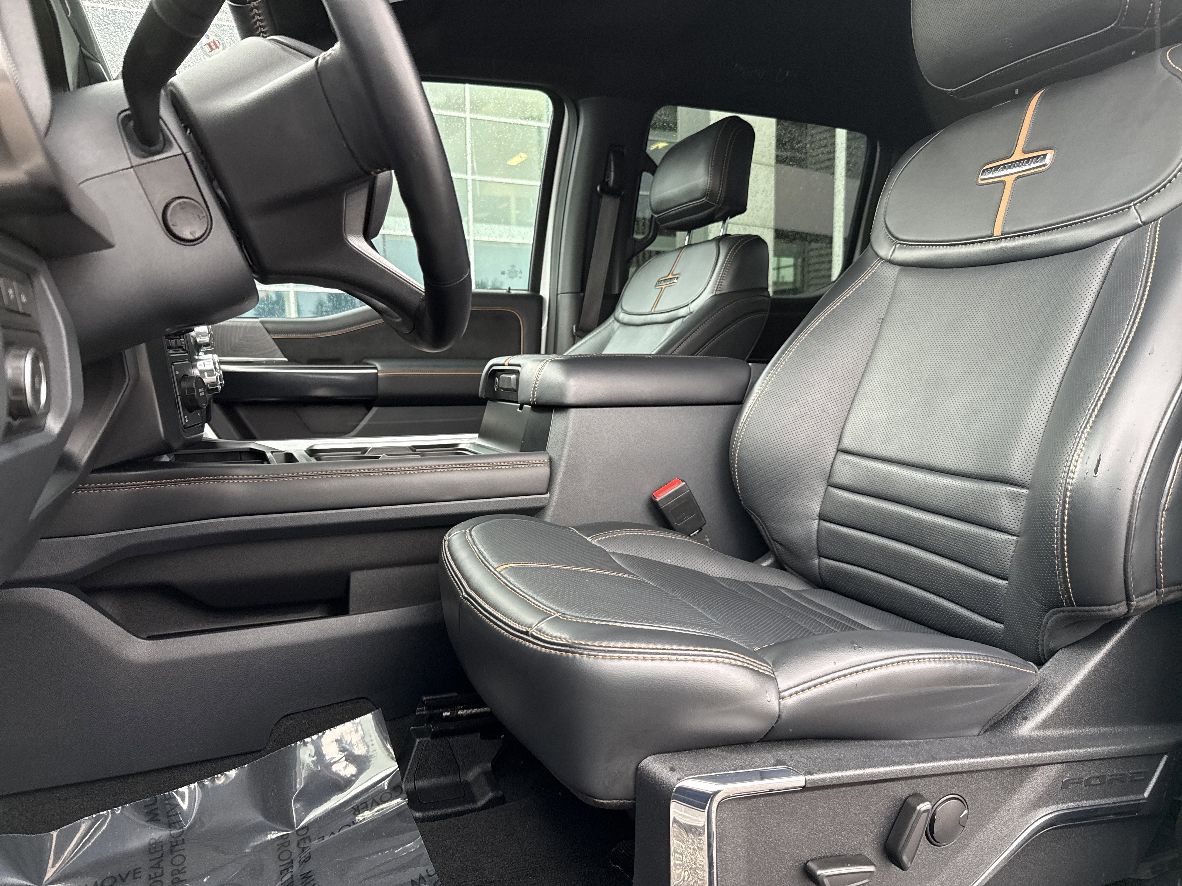 Certified 2023 Ford F350 Platinum w/ FX4 Off-Road Package image 15