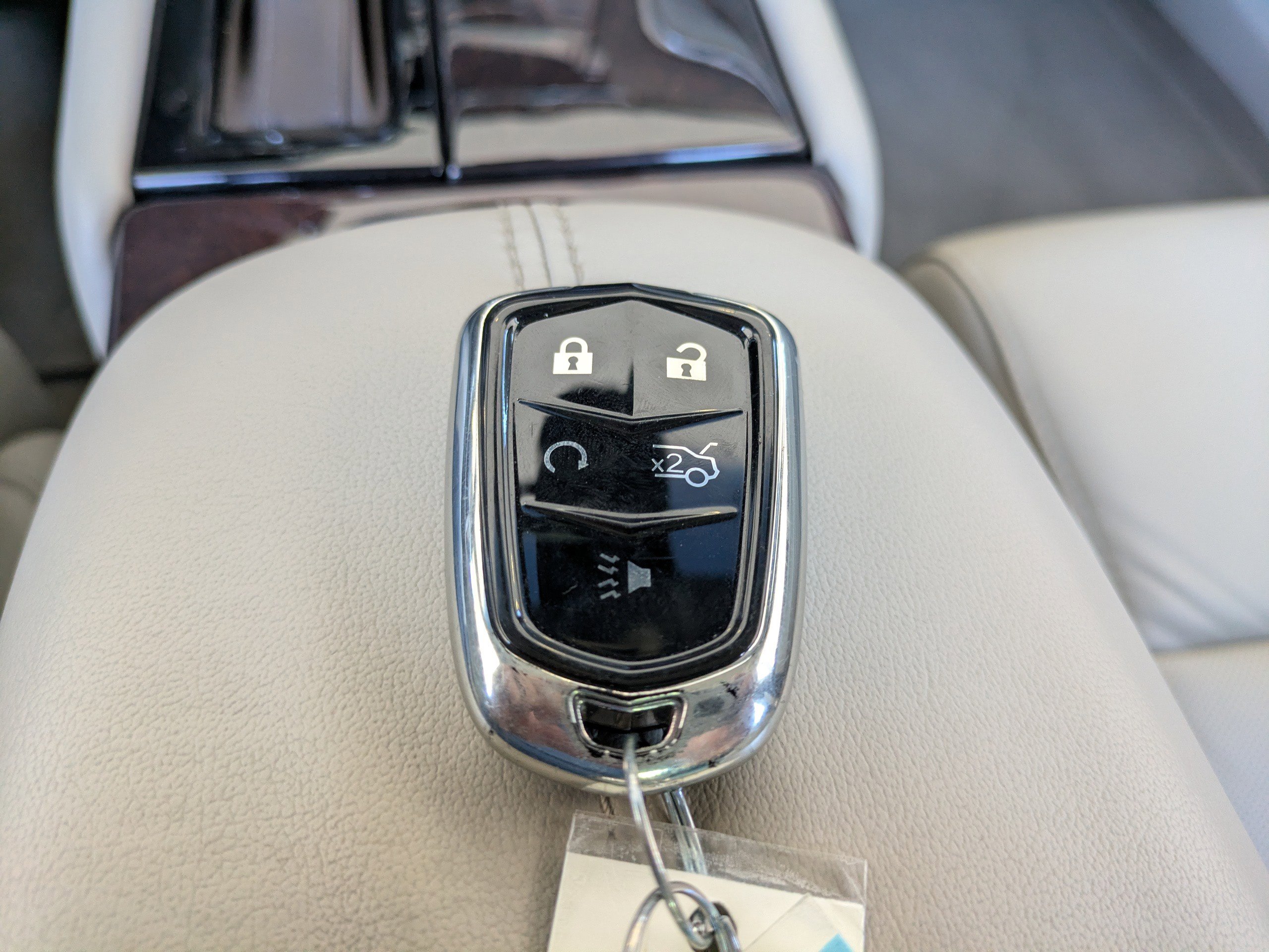 Used 2017 Cadillac XTS Luxury w/ Driver Awareness Package FWD image 32