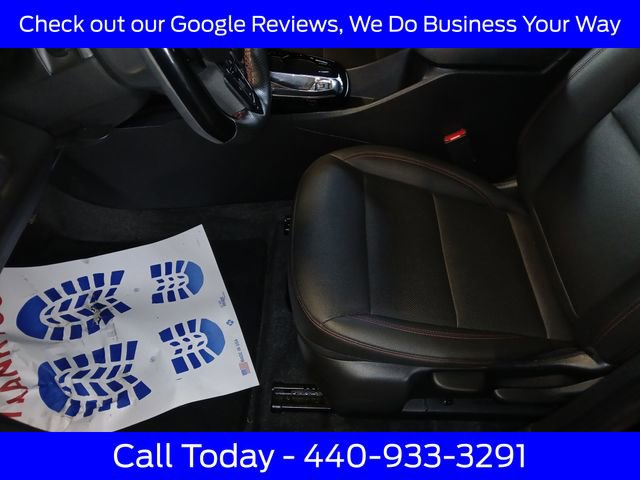 Used 2025 Chevrolet Trax RS w/ Sunroof Package FWD image 21