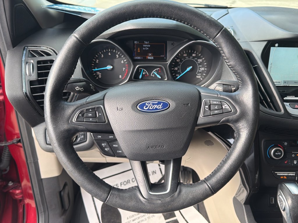 Certified 2019 Ford Escape Titanium FWD image 17