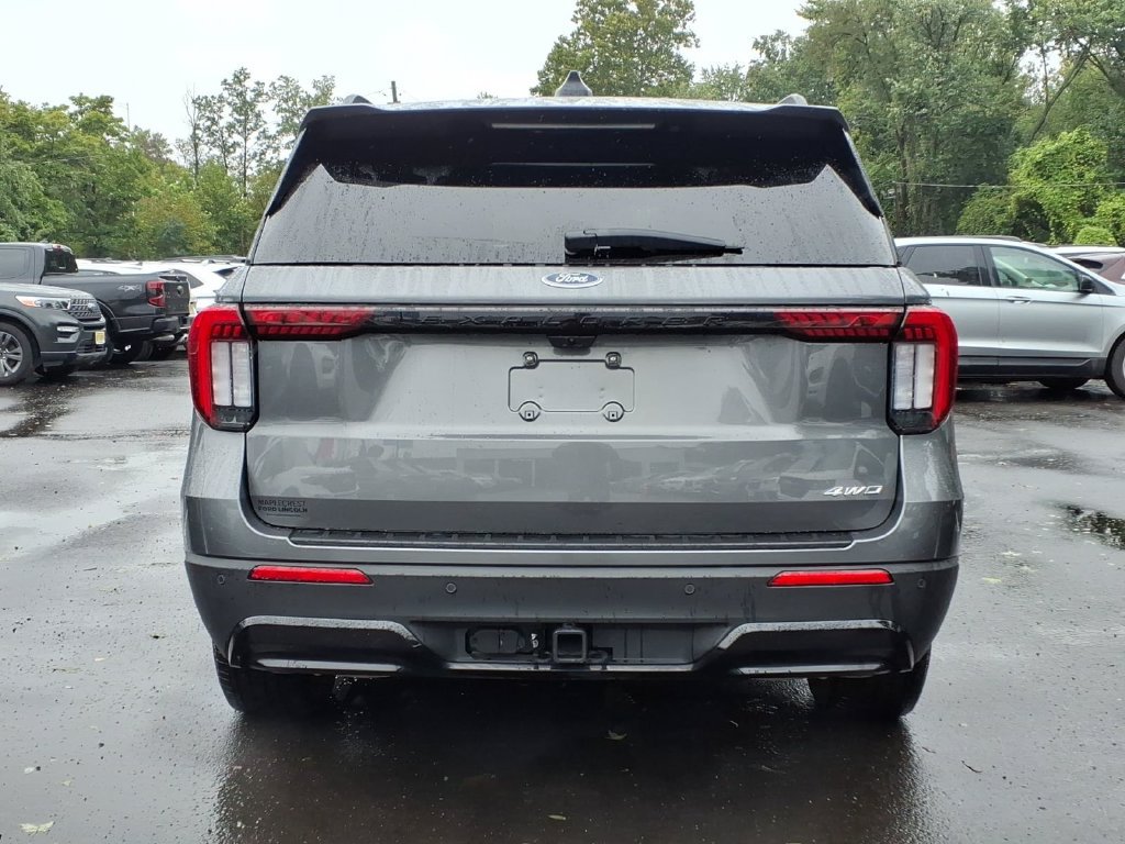 Certified 2026 Ford Explorer ST-Line AWD/4WD image 23
