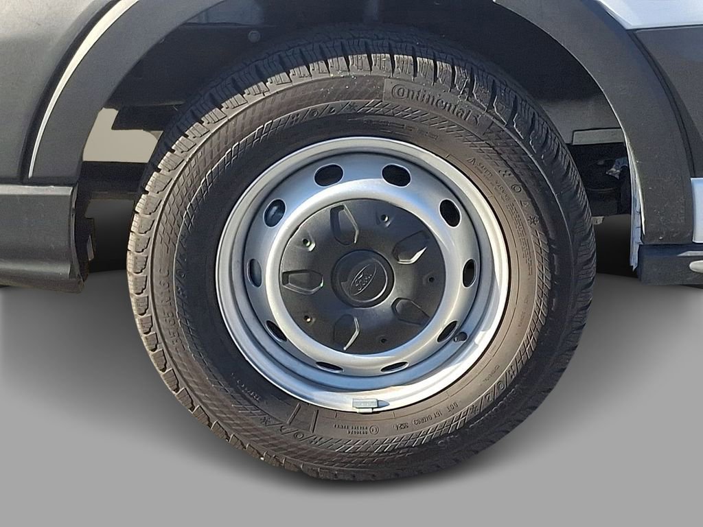 Certified 2025 Ford Transit 250 Base image 8