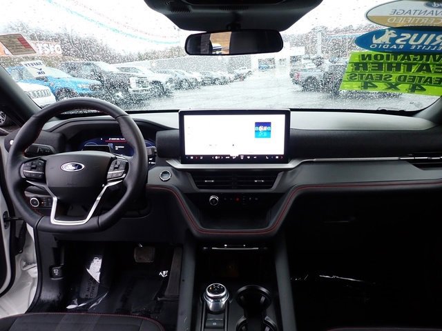 Certified 2025 Ford Explorer ST-Line image 20