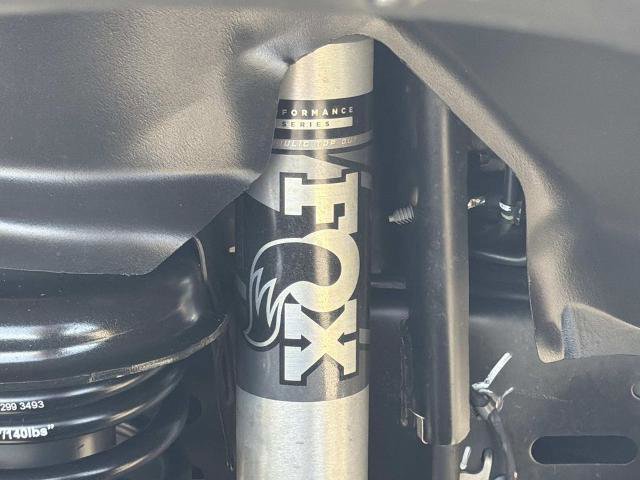 Used 2023 Jeep Gladiator Willys image 29