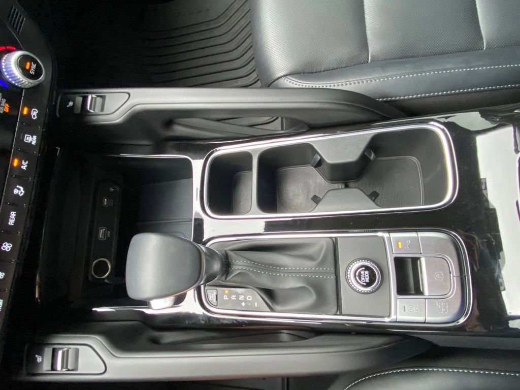 Used 2025 Kia Telluride S FWD image 19