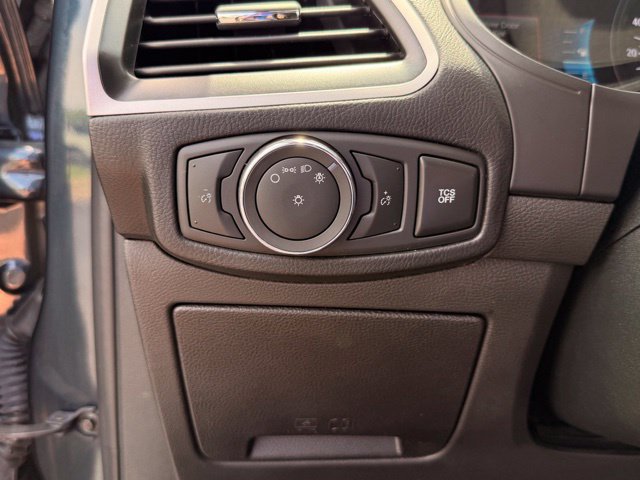 Certified 2022 Ford Edge SEL AWD/4WD image 13