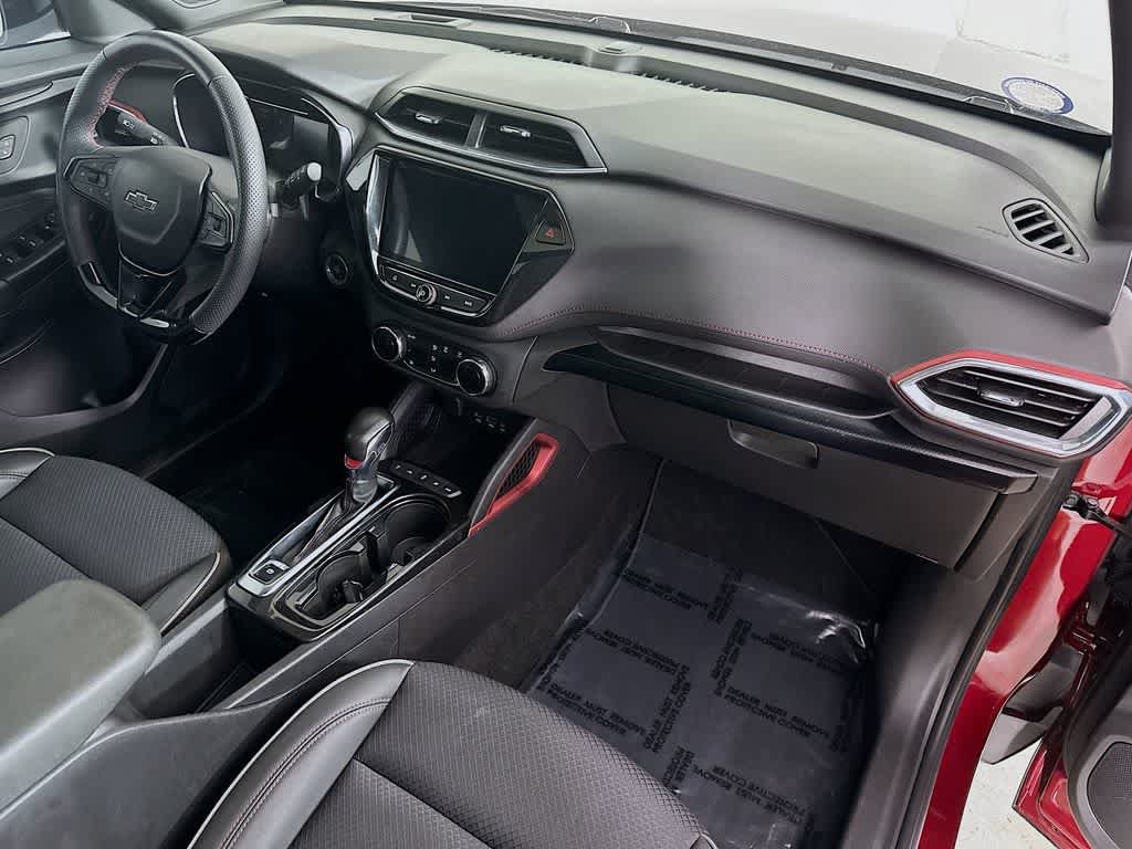 Used 2023 Chevrolet TrailBlazer RS w/ Sun and Liftgate Package AWD/4WD image 31