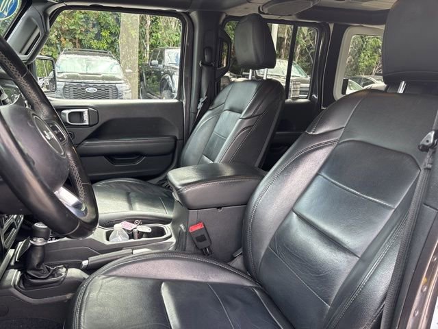 Used 2020 Jeep Wrangler Unlimited Sahara image 6