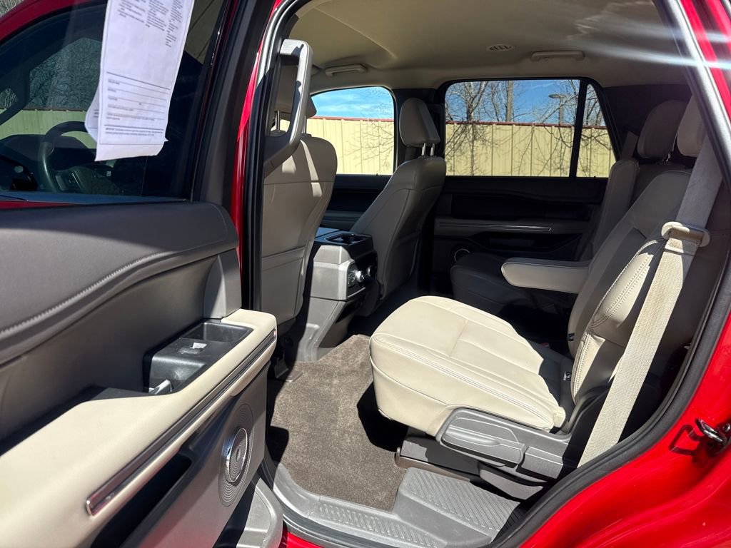 Certified 2021 Ford Expedition XLT image 18