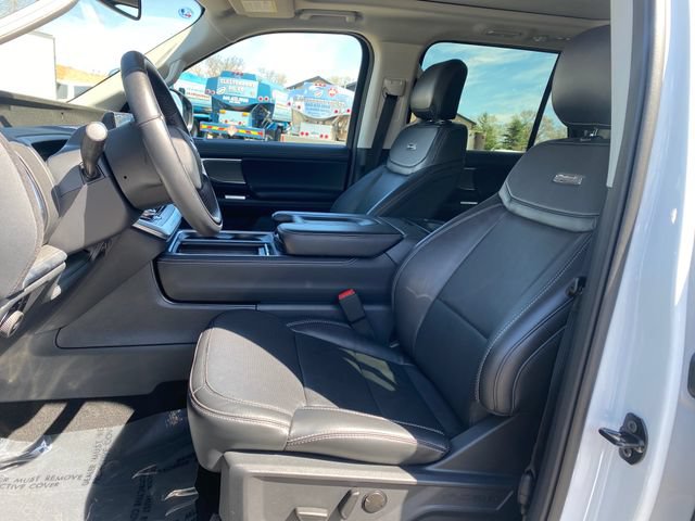 Certified 2025 Ford Expedition Platinum AWD/4WD image 17