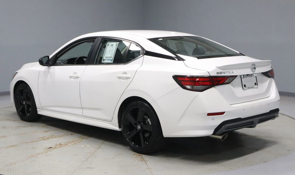Used 2023 Nissan Sentra SR w/ Trunk Package image 9