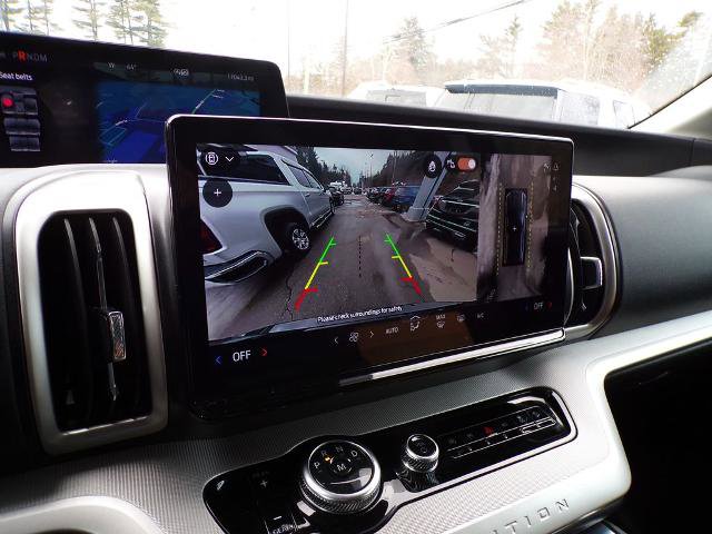 Certified 2025 Ford Expedition Active AWD/4WD image 21