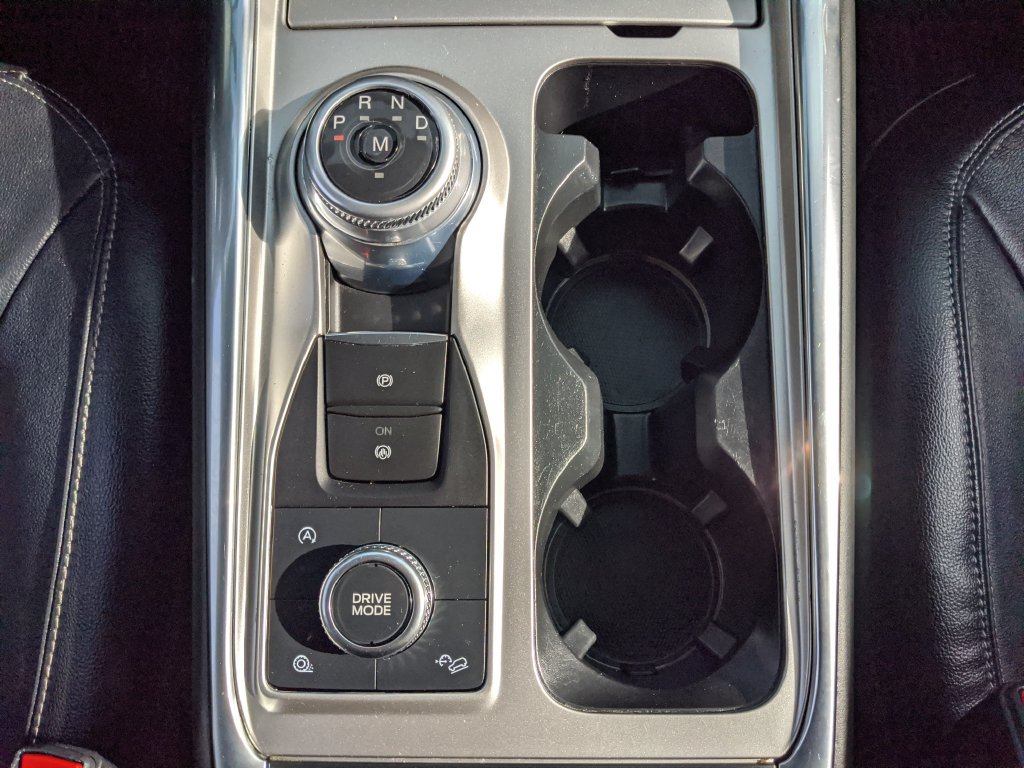 Certified 2020 Ford Explorer Limited AWD/4WD image 9
