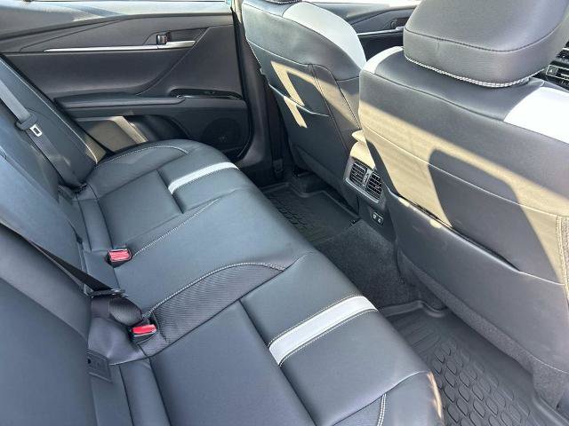 Used 2026 Toyota Camry SE w/ Convenience Package FWD image 22