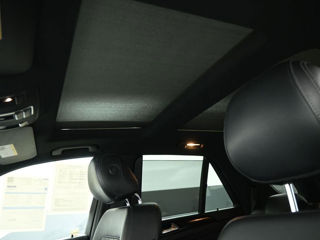 Used 2019 Mercedes-Benz GLE 400 4MATIC image 43