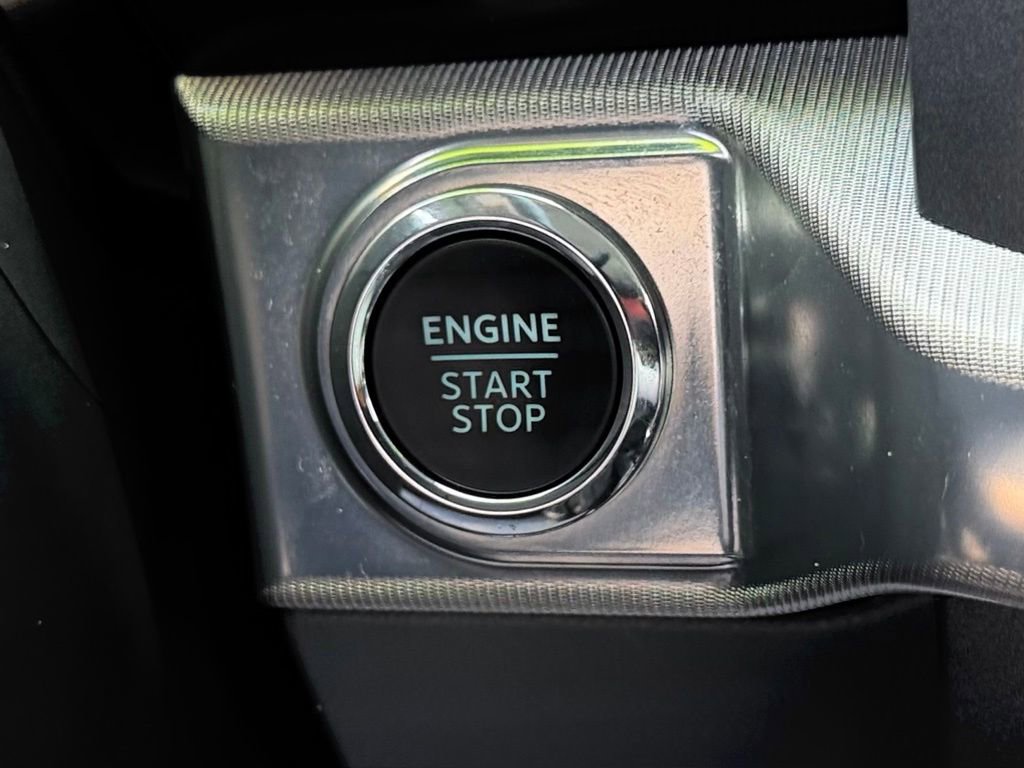 Certified 2025 Ford F150 Lariat AWD/4WD image 22
