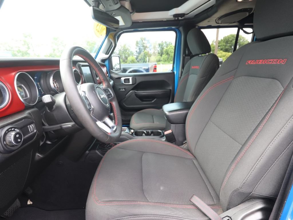 Used 2023 Jeep Gladiator Rubicon w/ LED Lighting Group AWD/4WD image 2