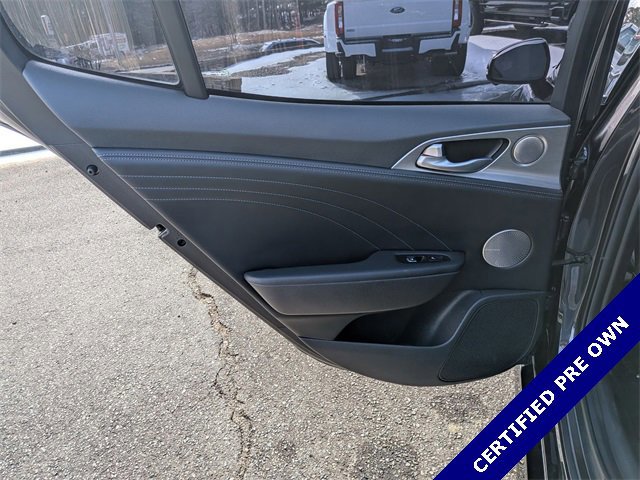 Used 2022 Kia Stinger GT2 image 25