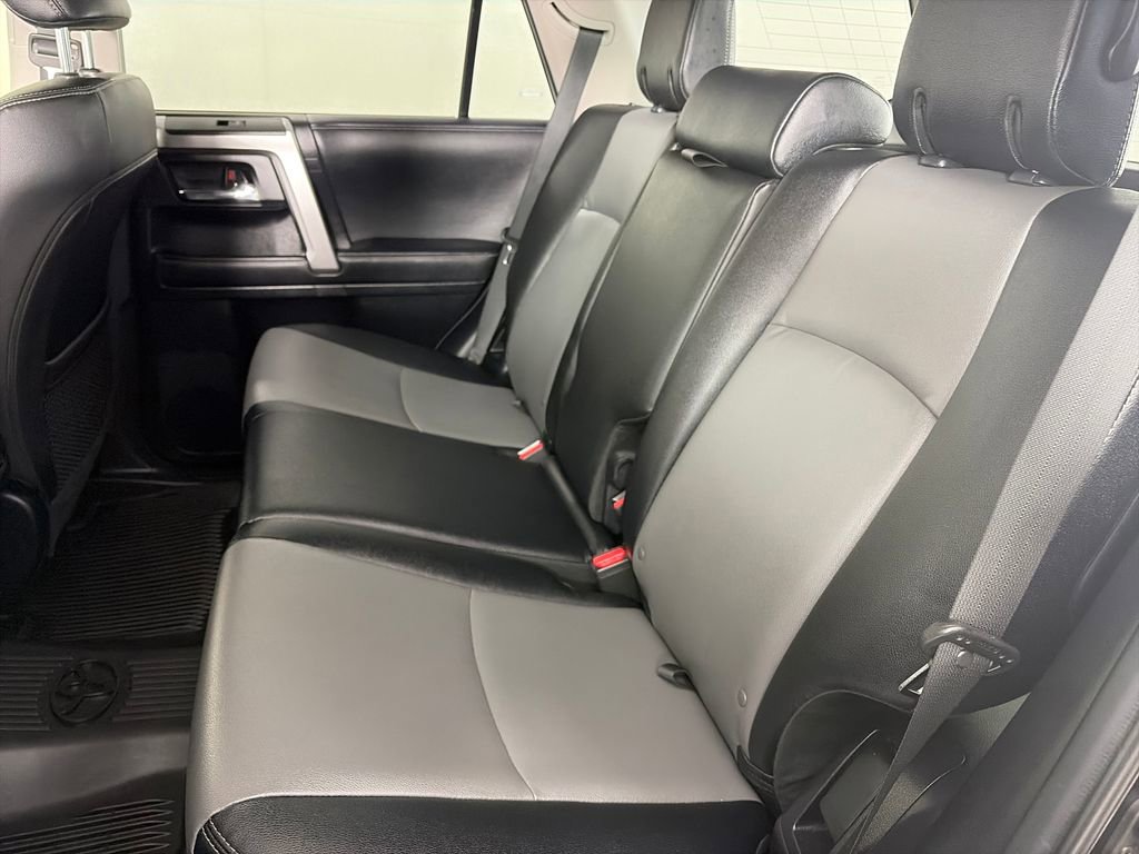 Used 2024 Toyota 4Runner SR5 Premium w/ Moonroof Package RWD image 13