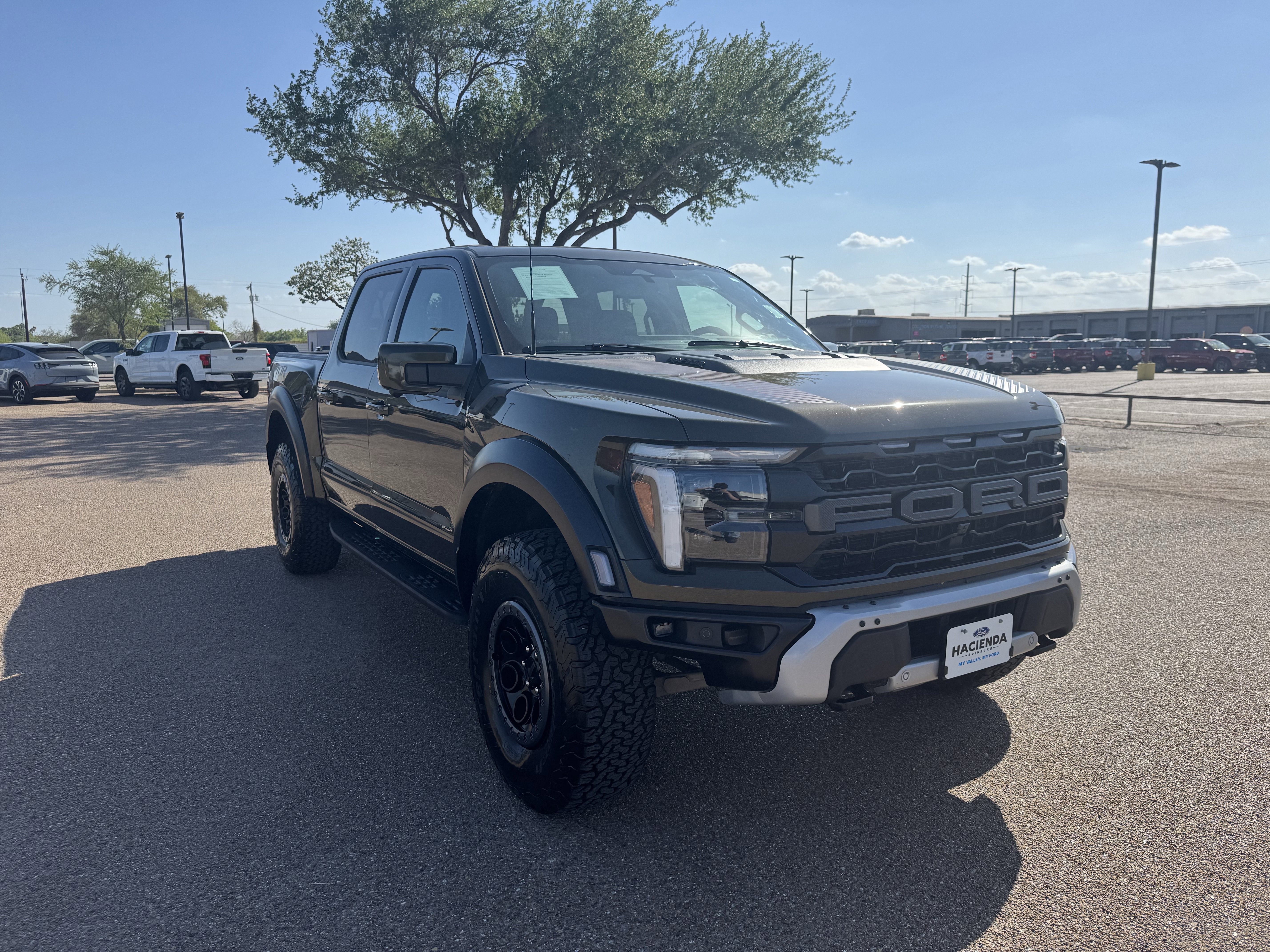 Certified 2025 Ford F150 Raptor AWD/4WD image 5