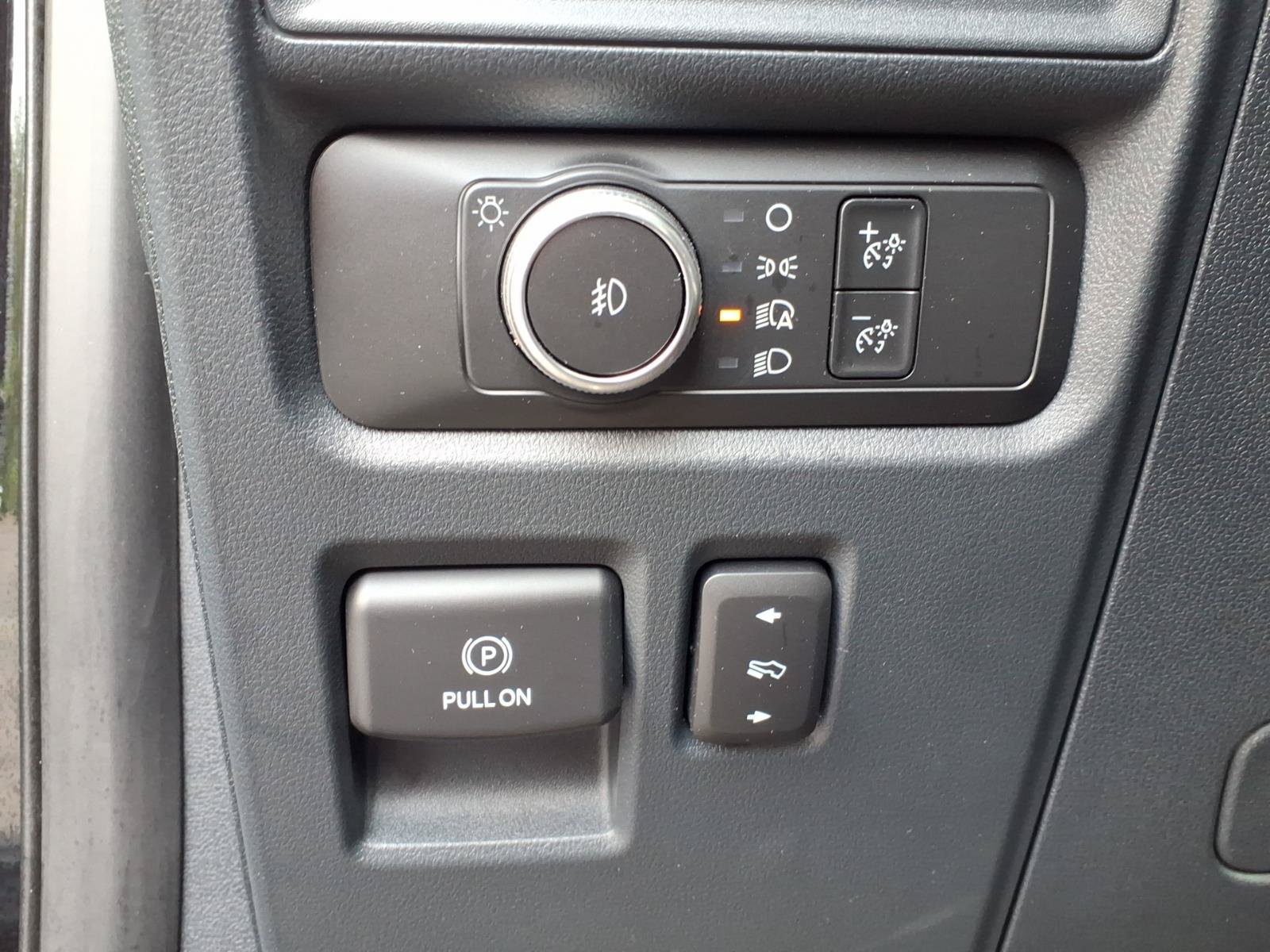 Certified 2022 Ford Expedition XLT AWD/4WD image 18