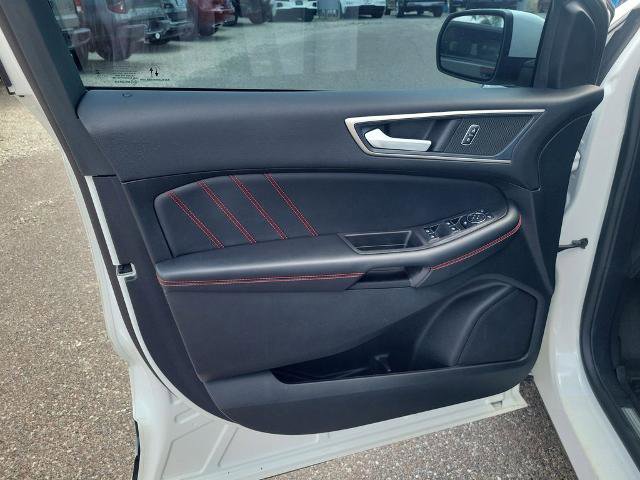 Certified 2024 Ford Edge ST-Line AWD/4WD image 22