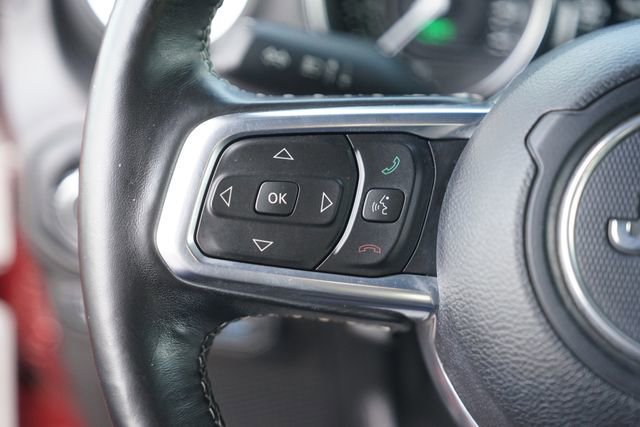Used 2021 Jeep Wrangler Unlimited Sahara w/ Cold Weather Group AWD/4WD image 22