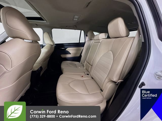 Used 2023 Toyota Highlander XLE image 28