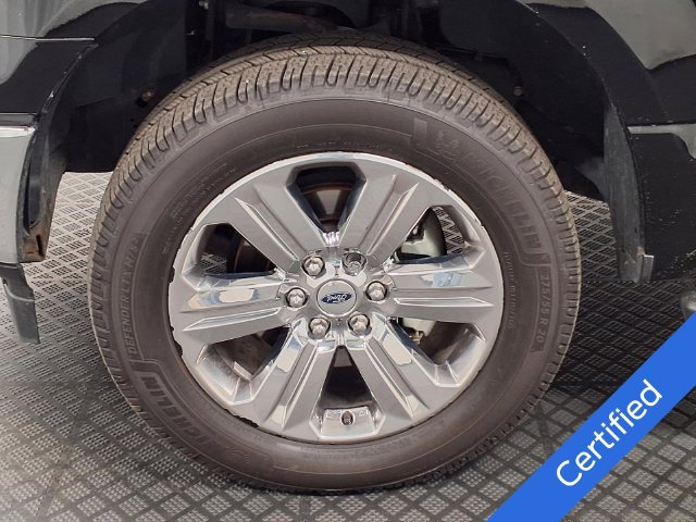 Certified 2018 Ford F150 XLT w/ Equipment Group 302A Luxury AWD/4WD image 32