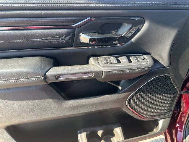Used 2022 RAM 1500 Limited w/ Body-Colour Bumper Group AWD/4WD image 17