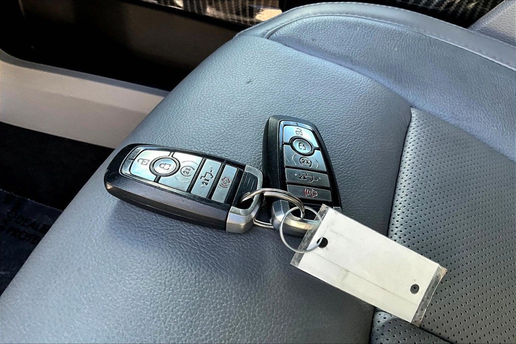 Certified 2019 Ford F150 Lariat w/ Equipment Group 502A Luxury AWD/4WD image 38