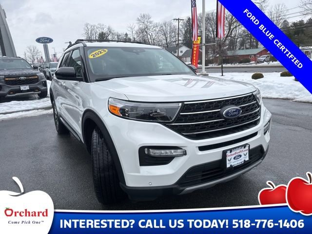 Certified 2023 Ford Explorer XLT w/ Equipment Group 202A image 4