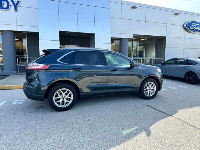 Certified 2023 Ford Edge SEL w/ Convenience Package AWD/4WD image 16