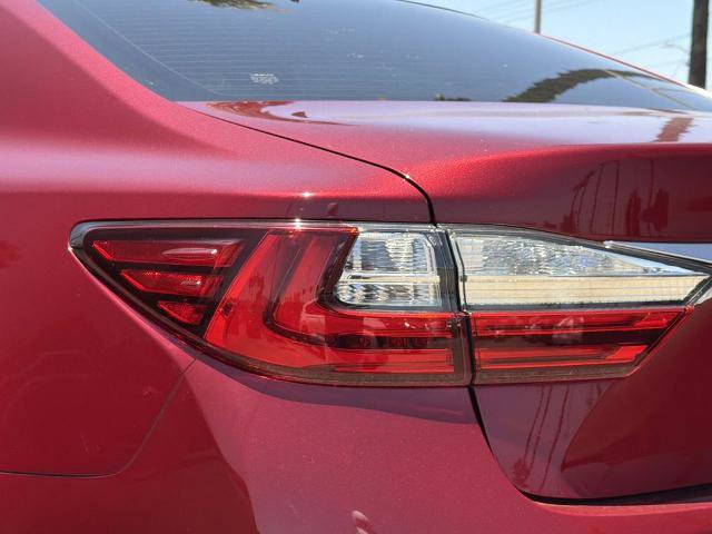 Used 2018 Lexus ES 350 w/ Navigation System Package FWD image 8
